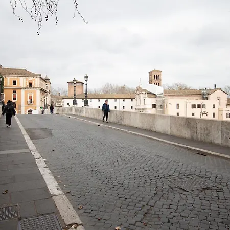 Trastevere Four Seasons Tiber View Appartamento *